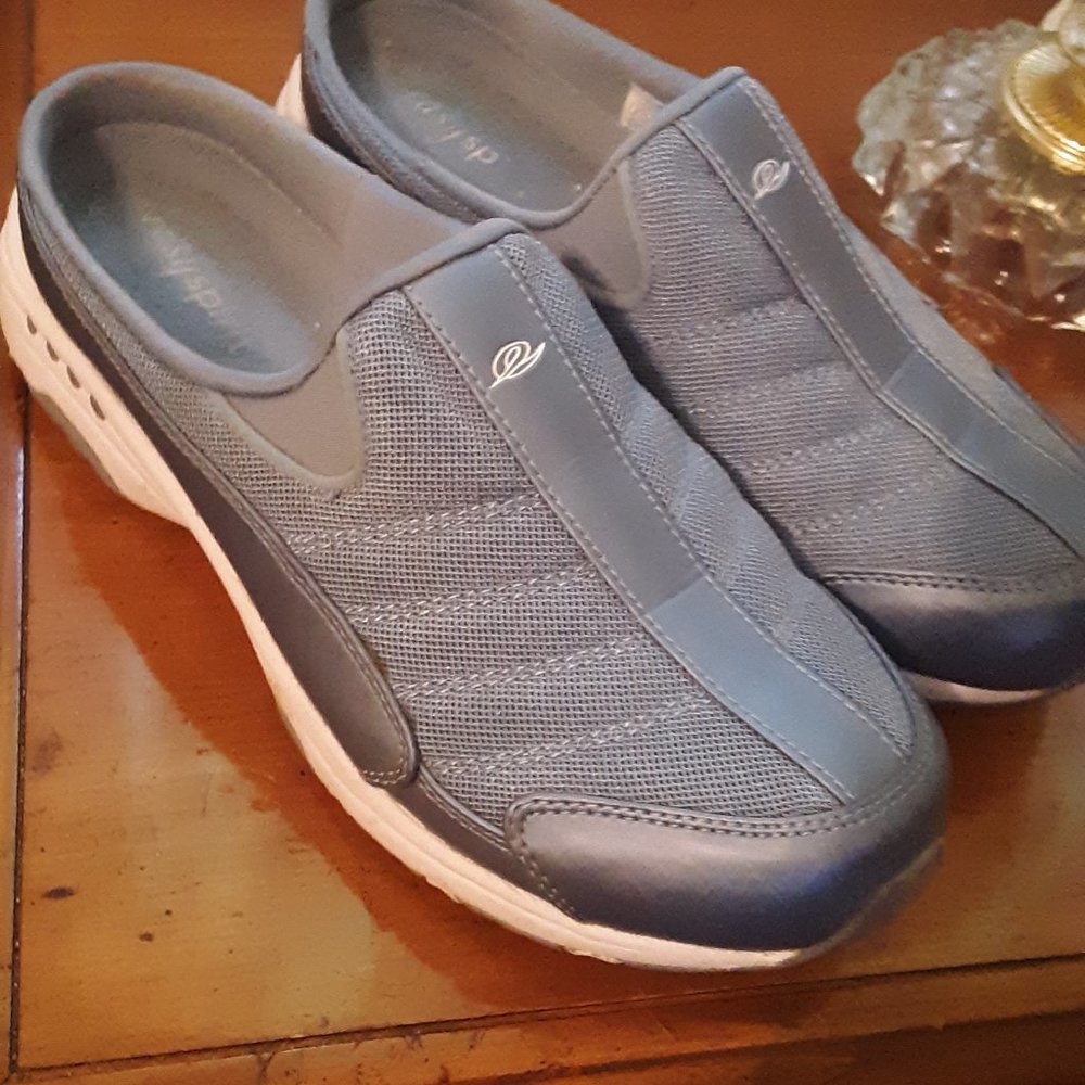 EASY SPIRIT 8.5 M Slip on/Mules/Clog Steel Blue